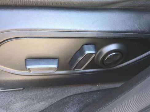 Used 2021 Jeep Grand Cherokee L Limited image 18