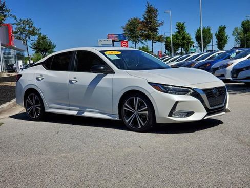 Used 2023 Nissan Sentra SR w/ SR Premium Package FWD image 1