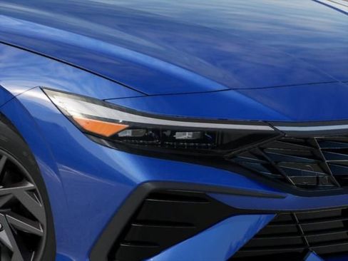 New 2025 Hyundai Elantra Blue image 9