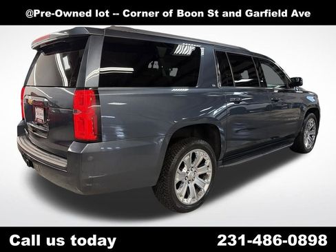 Used 2020 Chevrolet Suburban LT AWD/4WD image 5