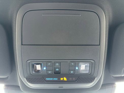 New 2026 Ford Explorer ST-Line w/ ST-Line Street Pack image 32