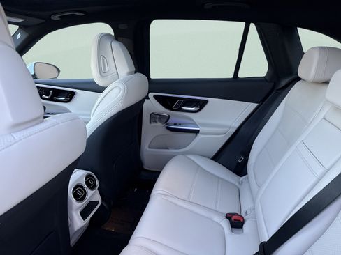 Certified 2026 Mercedes-Benz GLC 300 image 23
