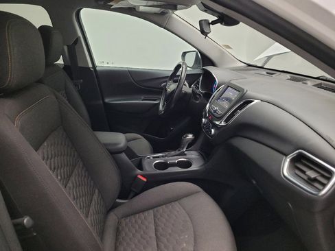 Used 2020 Chevrolet Equinox LT w/ Driver Convenience Package FWD image 21