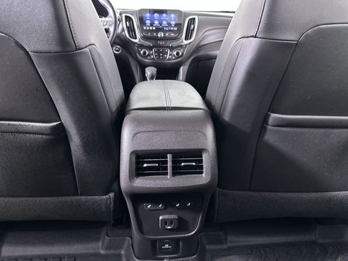 Used 2024 Chevrolet Equinox Premier image 58