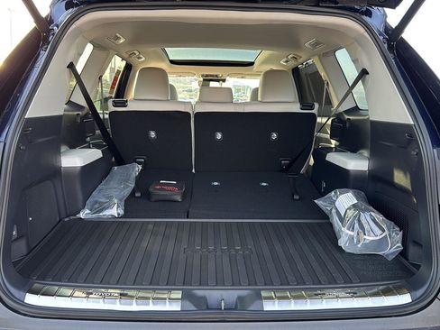New 2026 Toyota Grand Highlander Limited image 30