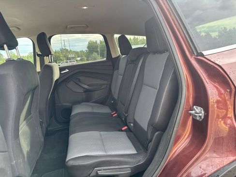 Used 2018 Ford Escape SE w/ SE Sync 3 Package AWD/4WD image 6