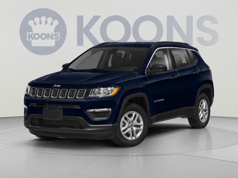 Used 2020 Jeep Compass Latitude w/ Cold Weather Group AWD/4WD image 2