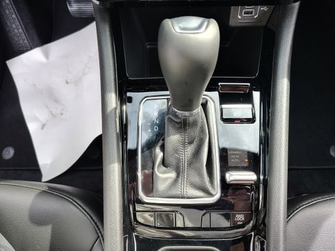 New 2026 Jeep Compass Limited image 35