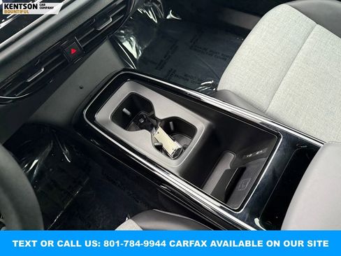 Used 2025 Volkswagen ID.4 Pro image 22