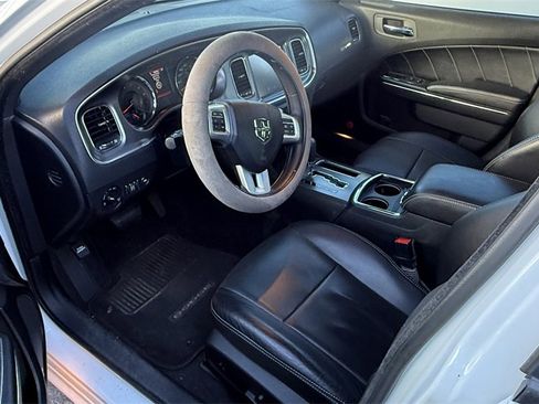 Used 2013 Dodge Charger R/T image 3