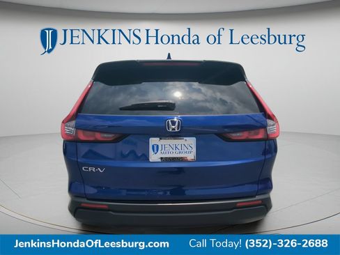 Certified 2025 Honda CR-V EX image 5