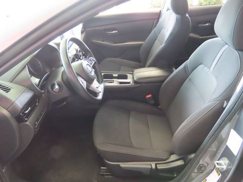 Used 2023 Nissan Sentra SV FWD image 21