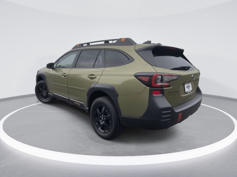 Used 2023 Subaru Outback Wilderness AWD/4WD image 7