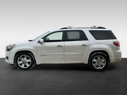 Used 2016 GMC Acadia Denali image 4