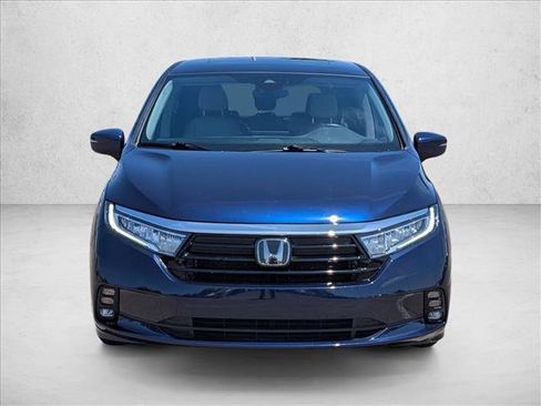 Used 2024 Honda Odyssey EX-L image 2
