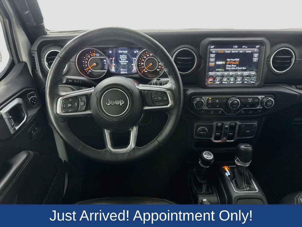 Used 2019 Jeep Wrangler Unlimited Sahara AWD/4WD image 27