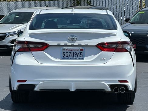 Used 2023 Toyota Camry SE w/ Audio Upgrade Package FWD image 8