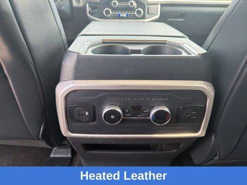 Used 2022 Ford Expedition XLT AWD/4WD image 19