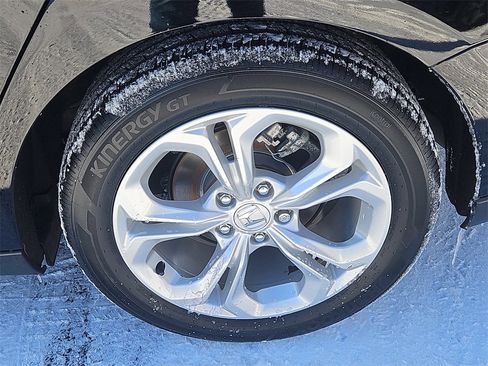 Certified 2023 Honda Accord LX image 8