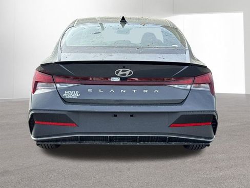 New 2026 Hyundai Elantra Sport FWD image 15
