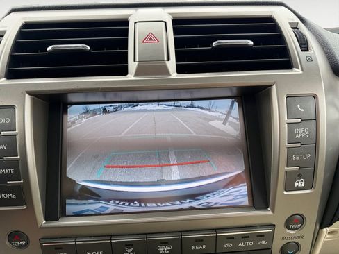 Used 2021 Lexus GX 460 Premium w/ Premium Package image 18