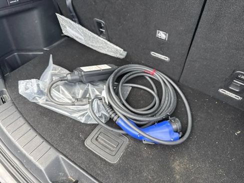 Used 2024 MAZDA CX-90 Plug-In Hybrid w/ Premium Pkg AWD/4WD image 9