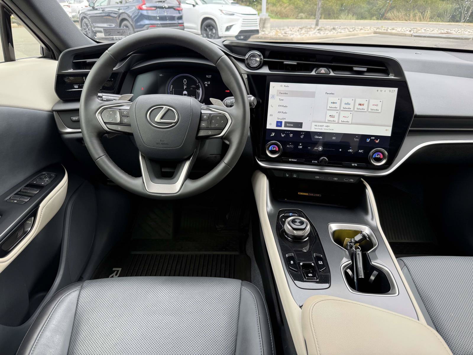 Used 2023 Lexus RZ 450e Premium w/ Technology Package AWD/4WD image 8