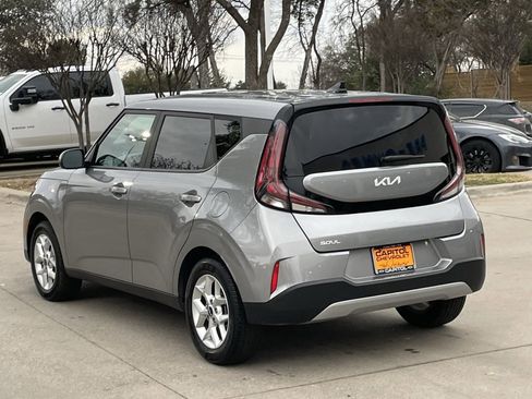 Used 2024 Kia Soul LX w/ Option Group 015 image 4