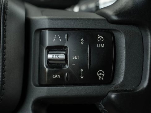Used 2021 Land Rover Defender 110 X AWD/4WD image 26