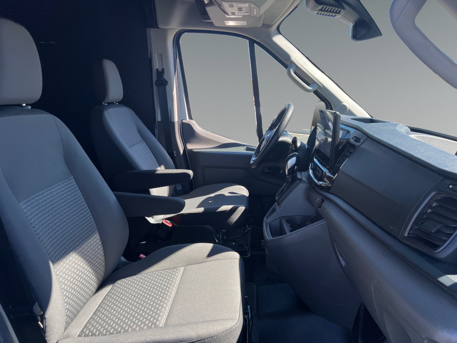 Used 2025 Ford Transit 350 148 High Roof Extended w/ Interior Upgrade Package RWD image 15