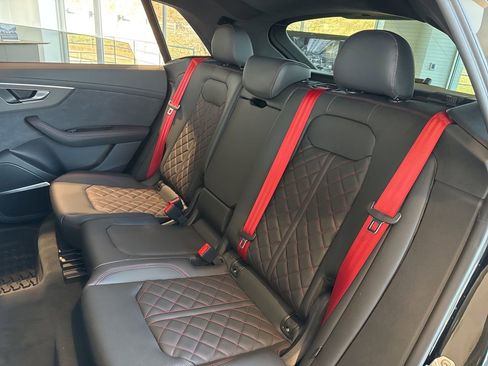 New 2026 Audi SQ8 Prestige image 40