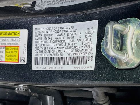 Used 2023 Honda Civic Sport image 29