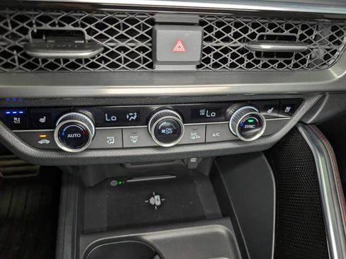 Certified 2025 Acura ADX A-Spec AWD/4WD image 25