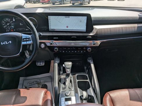Certified 2024 Kia Telluride SX FWD image 16
