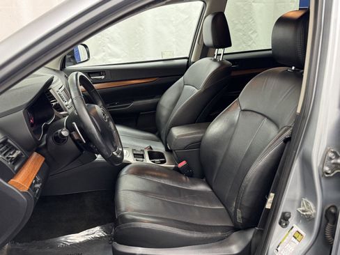 Used 2013 Subaru Outback 2.5i Limited w/ Popular Pkg 1A image 19