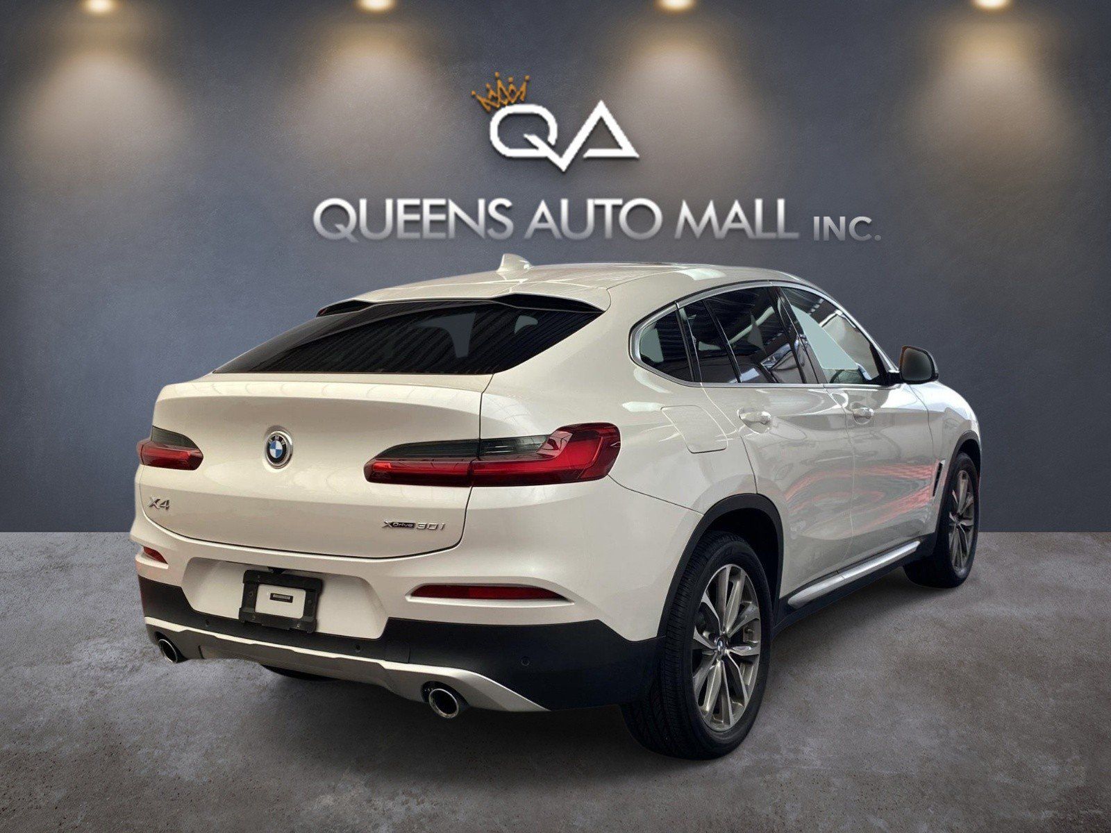 Used 2019 BMW X4 xDrive30i w/ Premium Package AWD/4WD image 6