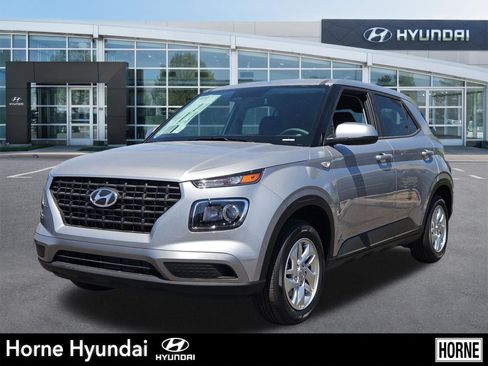 Certified 2026 Hyundai Venue SEL FWD image 1