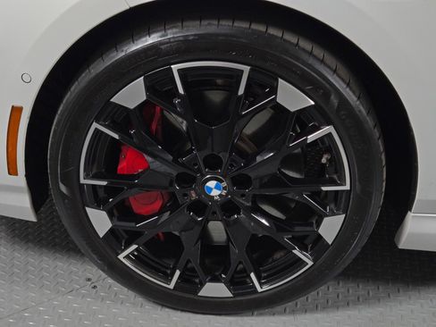 Used 2025 BMW M235i xDrive w/ Premium Package AWD/4WD image 9