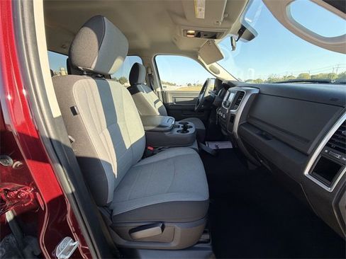 Used 2024 RAM 1500 Classic SLT image 26