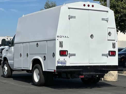 New 2025 Ford E-350 and Econoline 350 Super Duty w/ Power Equipment Group image 6