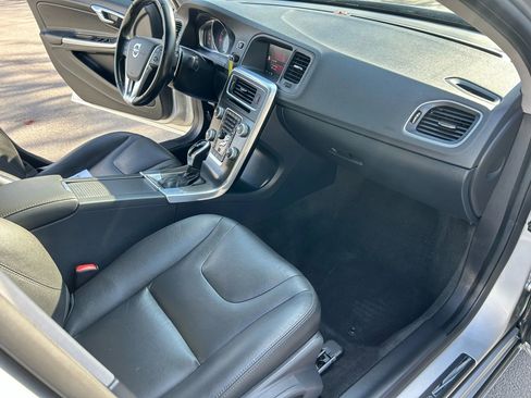 Used 2016 Volvo S60 T5 Premier w/ Convenience Package image 67