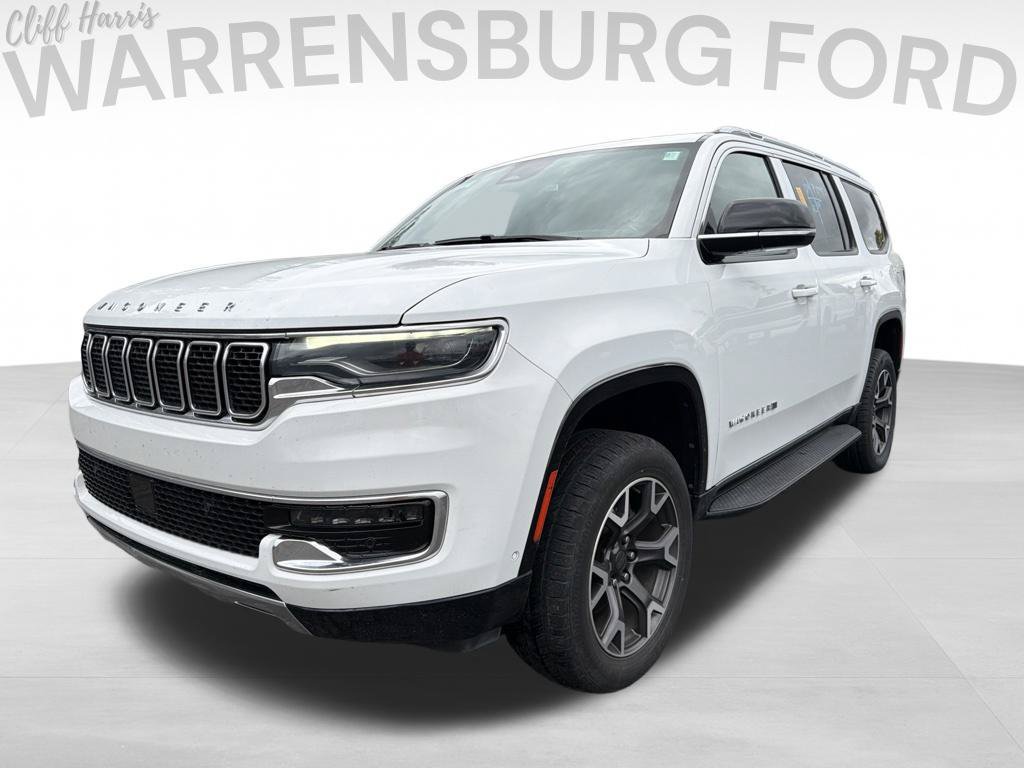 Used 2024 Jeep Wagoneer Series III AWD/4WD image 44