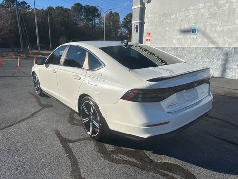 Used 2023 Honda Accord Sport image 5