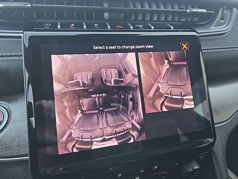 Used 2024 Jeep Grand Cherokee L Limited w/ Luxury Tech Group II image 58