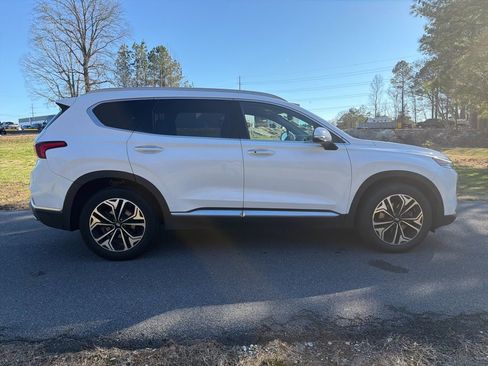 Used 2019 Hyundai Santa Fe Limited image 4