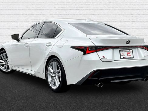 Used 2024 Lexus IS 300 w/ Comfort Package RWD image 4