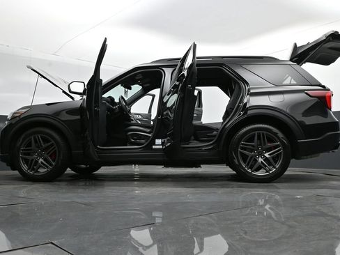 Certified 2026 Ford Explorer ST AWD/4WD image 43