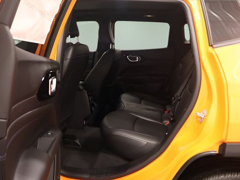 New 2026 Jeep Compass Limited w/ Sun, Sound & Navigation Group AWD/4WD image 13