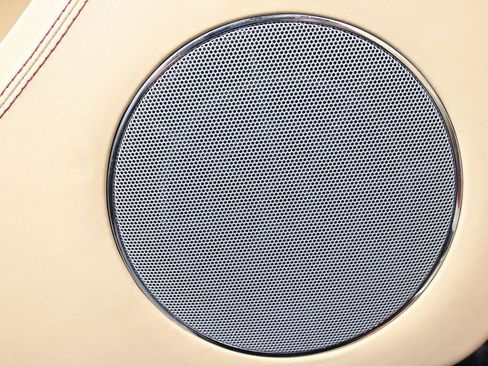 Used 2021 Bentley Continental GT image 15