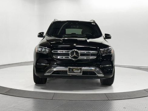 Certified 2025 Mercedes-Benz GLE 450 4MATIC image 2